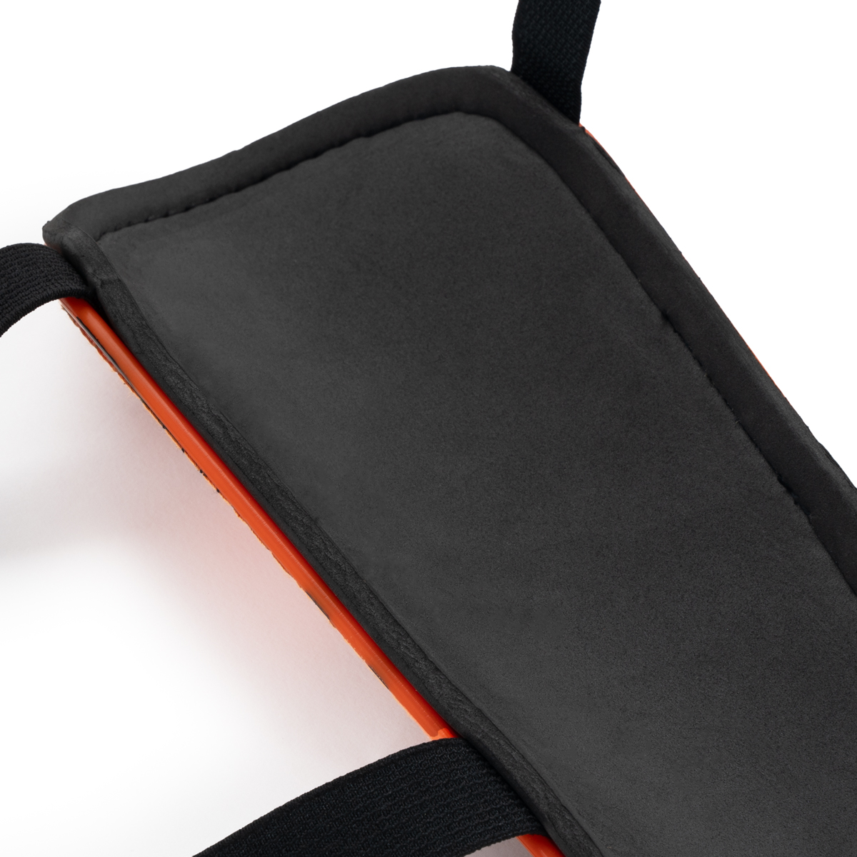 Щитки футбольные TORRES Club, Размер l