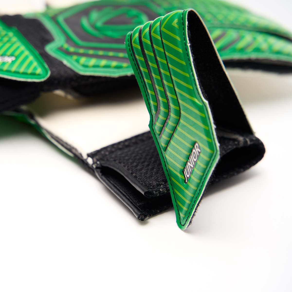 Перчатки вратарские детские TORRES Junior, Размер 5